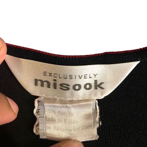 Exclusively Misook Shell Acrylic Black Red Tipping Business Casual Office Size M - Picture 3 of 3